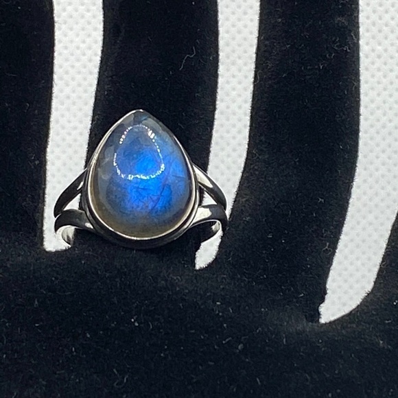 Labradorite Sterling 925 Ring Size 9 Artisan Flaw chip on the side - Picture 7 of 16